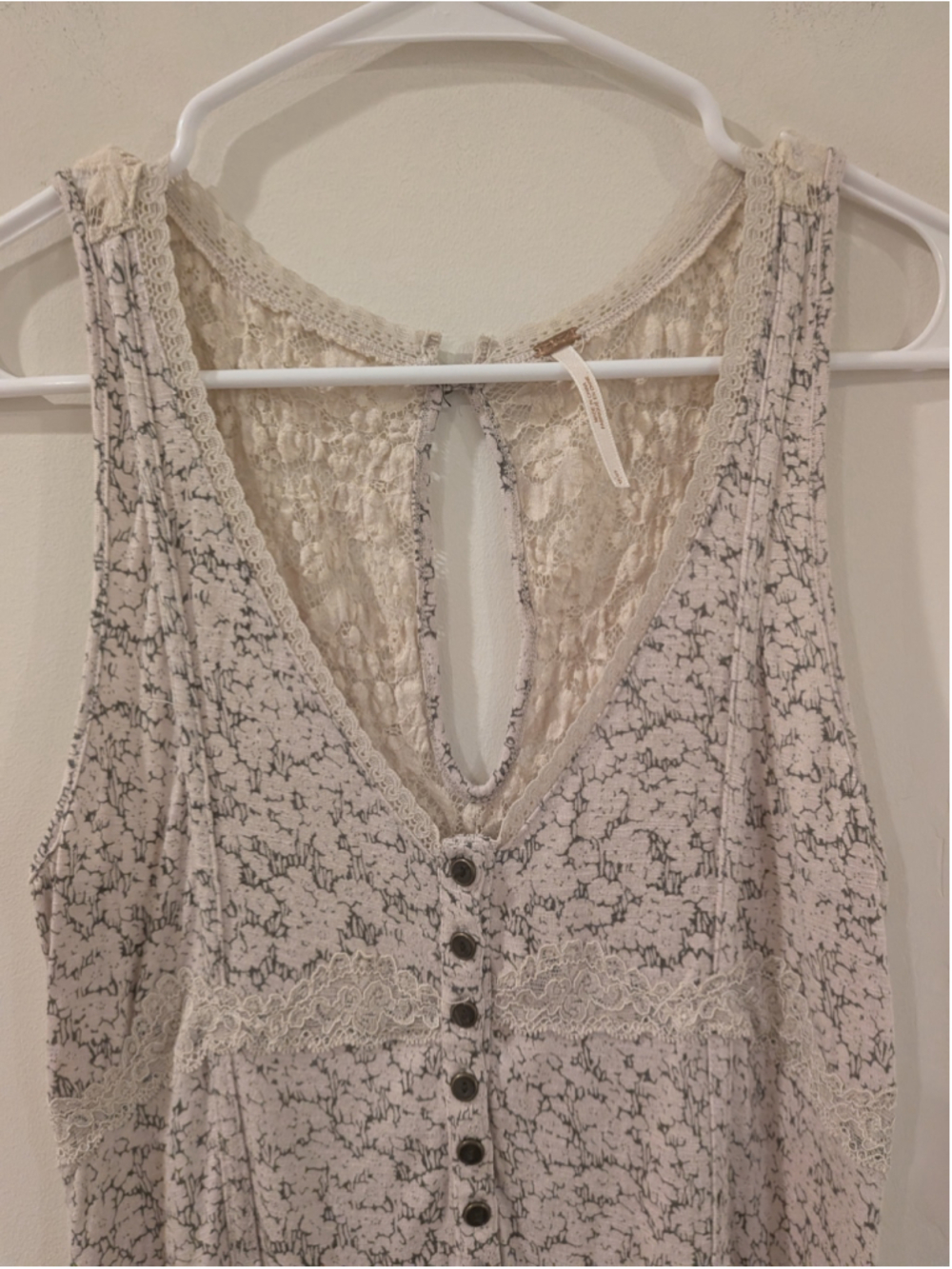 Free People Boho Floral Lace Button Front Tank Top Beige Size S - Picture 4 of 7